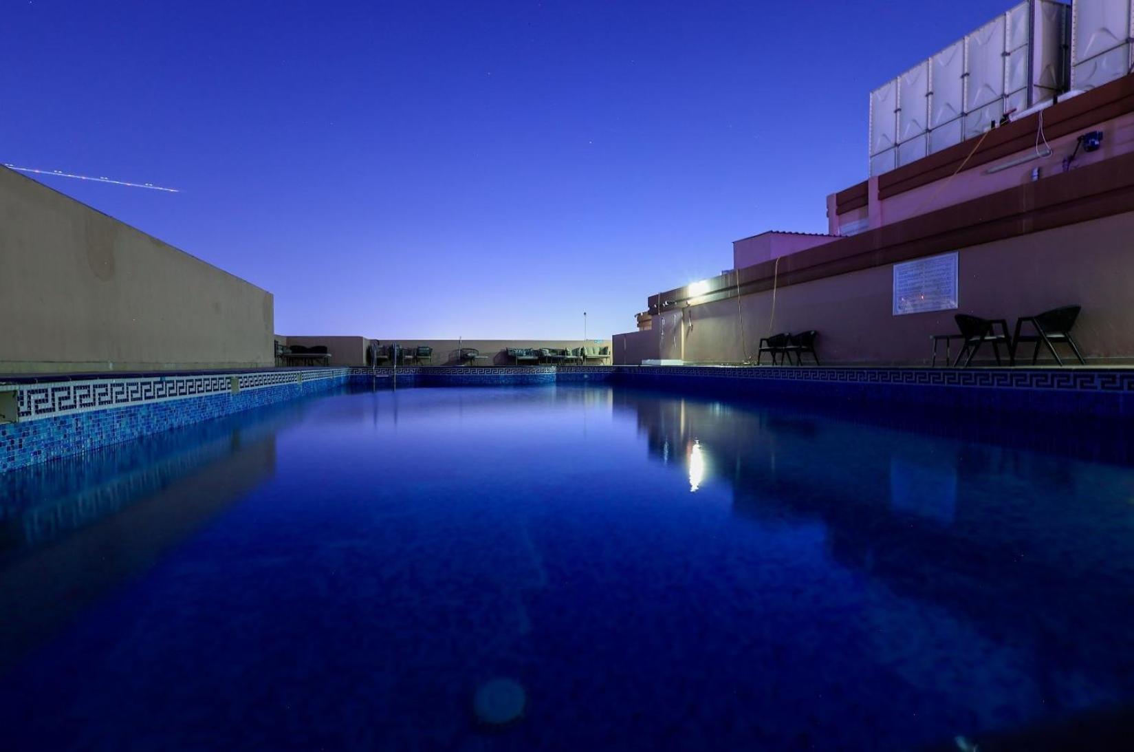 Best Western Premier M Four Hotel Dubai Exteriör bild