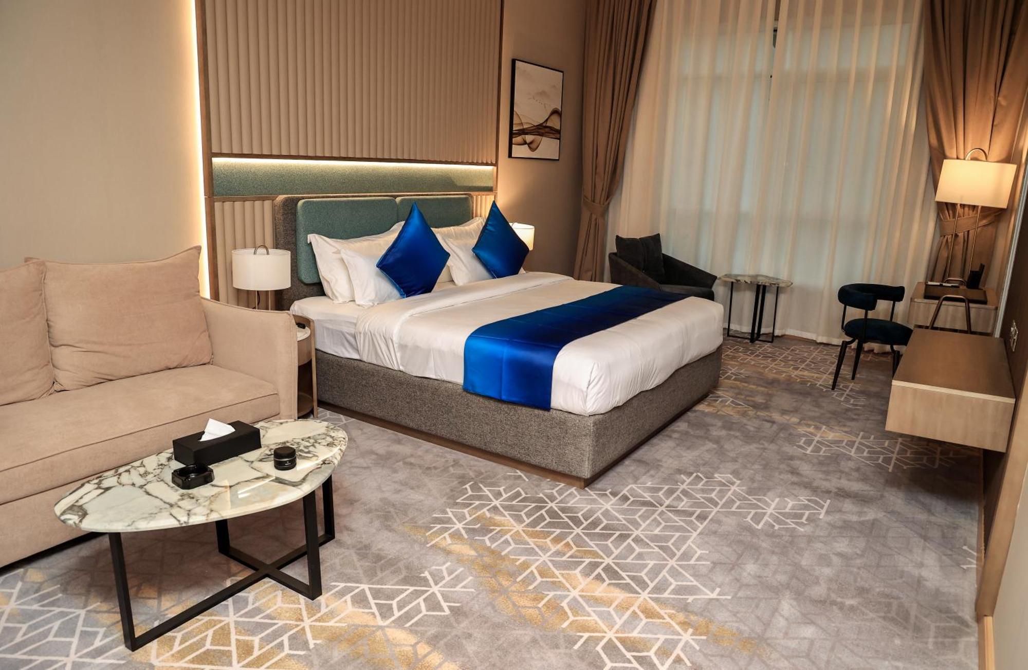 Best Western Premier M Four Hotel Dubai Exteriör bild