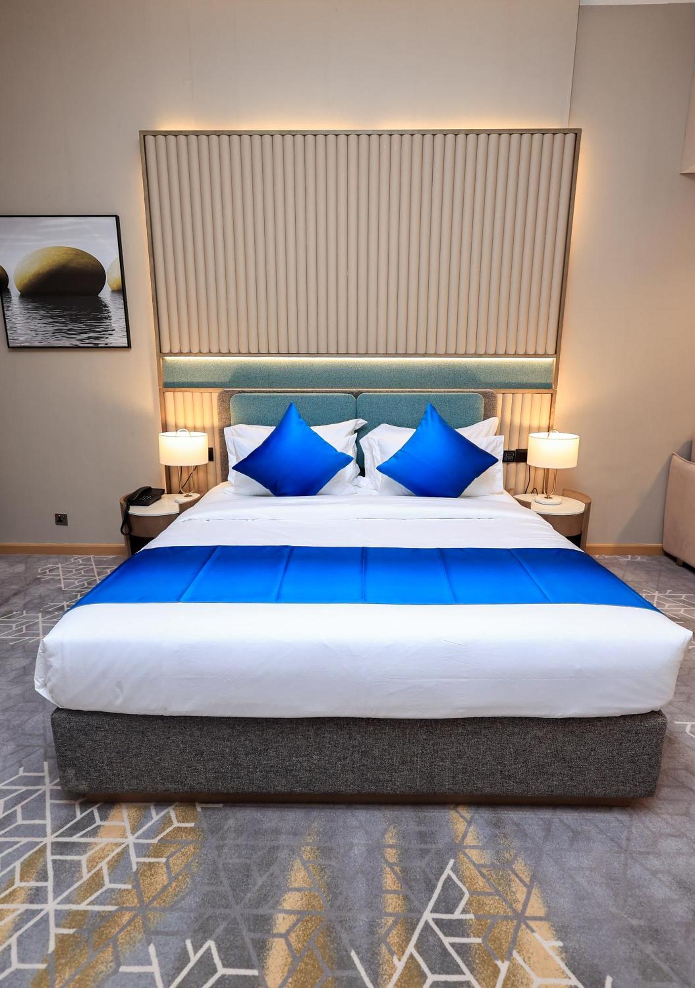 Best Western Premier M Four Hotel Dubai Exteriör bild